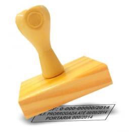 Rubber Scraper with Wooden Handle